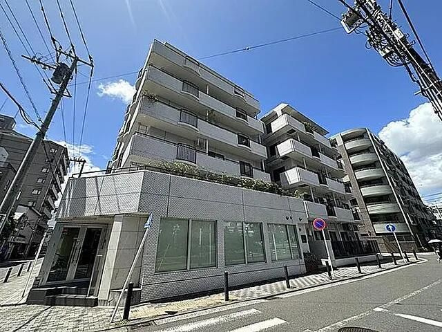 グレイス蒔田公園の外観
