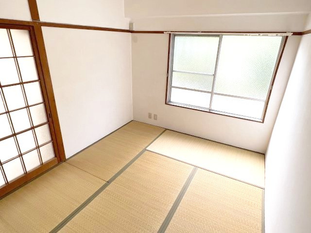 【居間・リビング】 | 新堂マンション