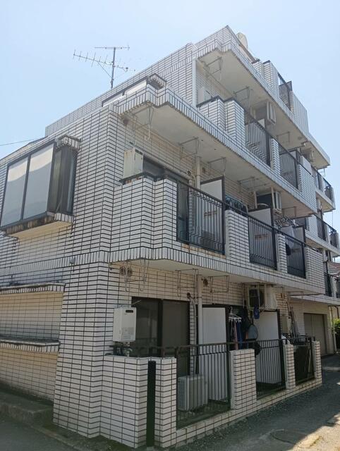 スターホームズ鶴ケ峰本町の外観