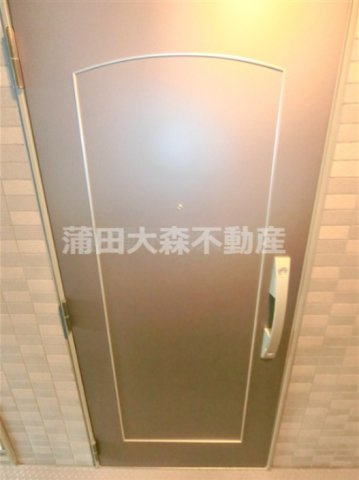 ルーブル羽田西の玄関|玄関扉