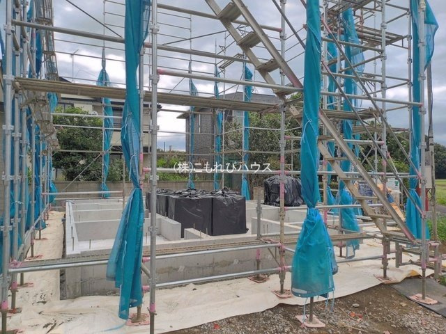 桶川市小針領家　新築一戸建て　グラファーレ　01の外観