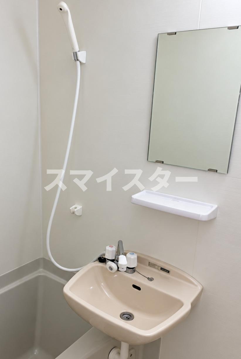 練馬区富士見台２丁目のアパートの洗面所
