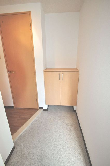 O・B・P柳谷の玄関