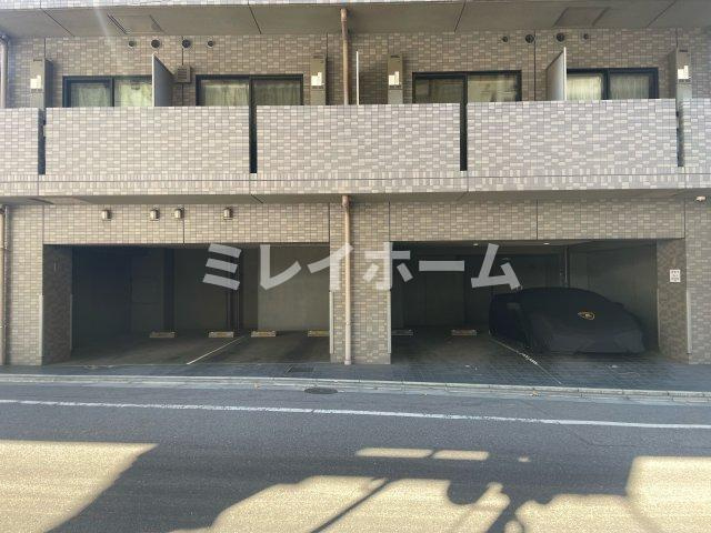 ルーブル羽田西の駐車場