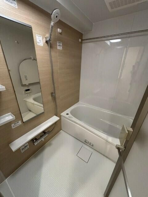 ベルファース蒲田Ｗｅｓｔの浴室