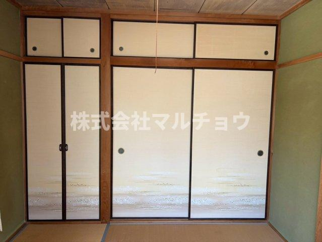 新庄一戸建の収納|便利な収納スペースです
