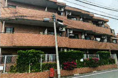 ライオンズマンション都立家政第２の外観