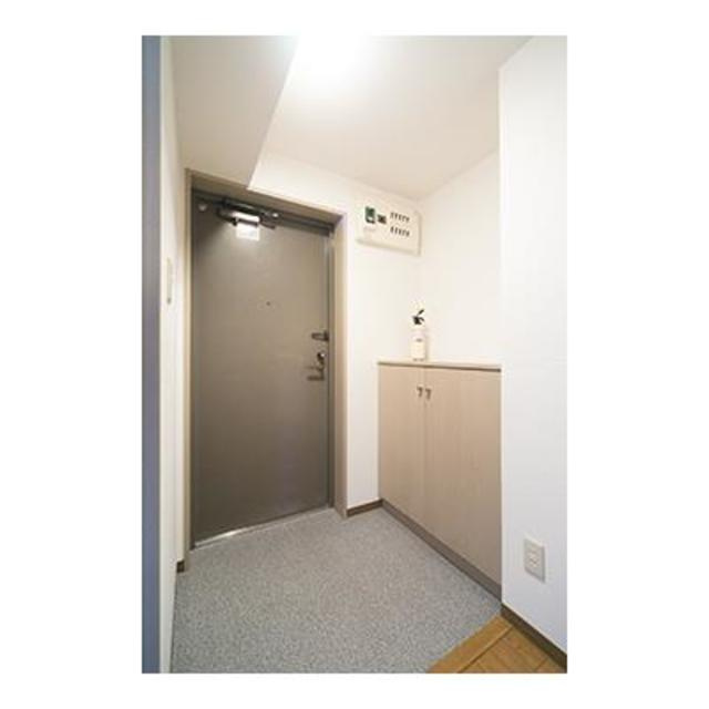 レジデンス武蔵野の玄関|※写真は同タイプ住戸です。