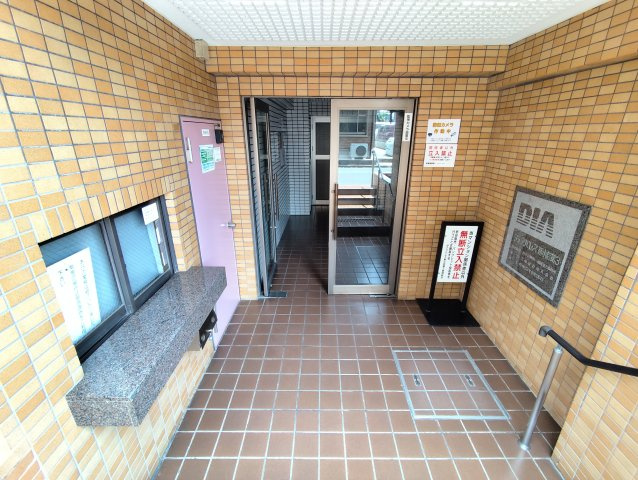 ダイアパレス新小岩第3のエントランス