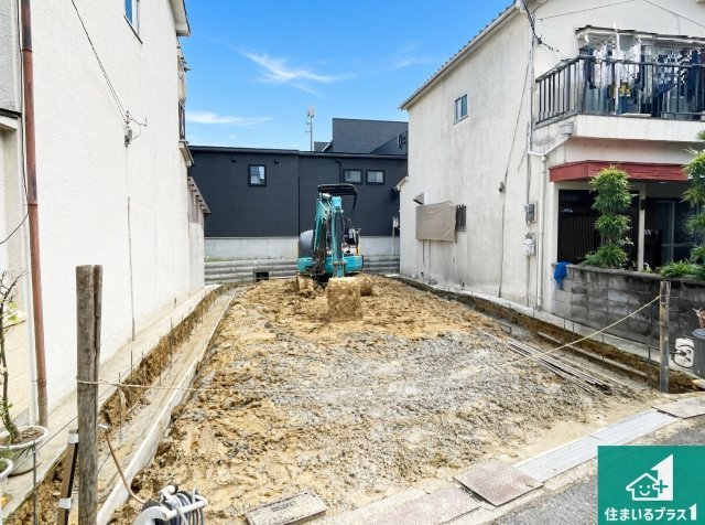 羽曳野市高鷲　第7期　新築一戸建ての外観|現在建築中！落ち着いた街並みで新生活を始めることが出来そう！周辺の物件も併せてご紹介させて頂きます！
