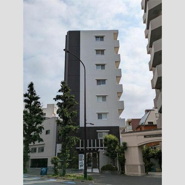 アーバイル文京白山の外観
