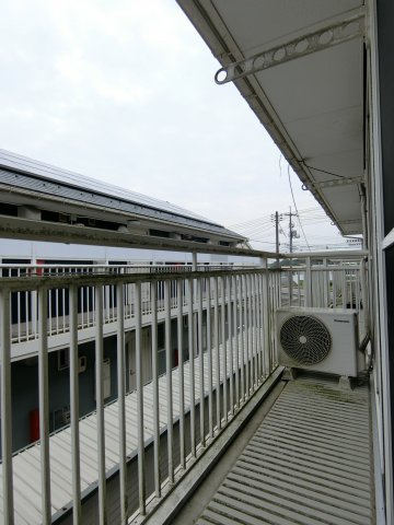 サンフレグランスA棟のバルコニー|イメージ203号室の写真