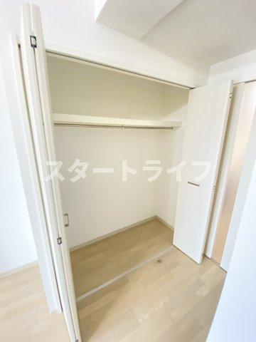 大阪市淀川区十八条２丁目の賃貸マンションの収納