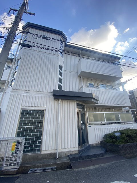 尼崎市武庫之荘東１丁目のアパートの外観