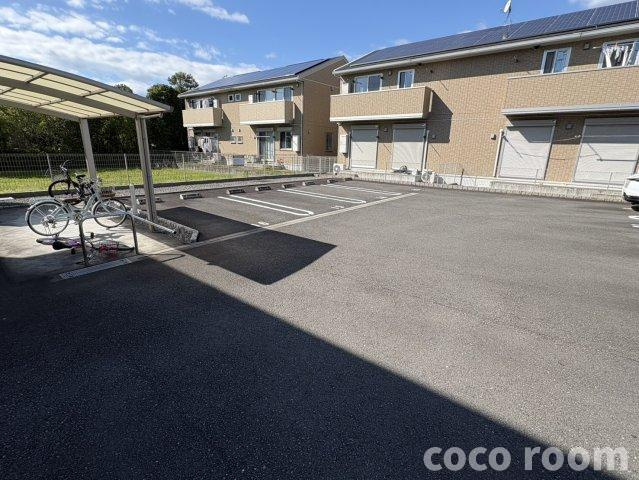 プレジール　Aの駐車場