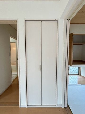 ☆選べる家具プレゼント☆久保田町　再生住宅の収納