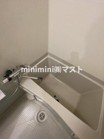 ワールドアイ難波City Gateの浴室