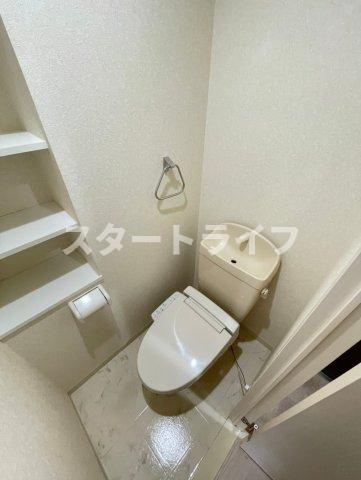 大阪市淀川区東三国３丁目の賃貸マンションのトイレ