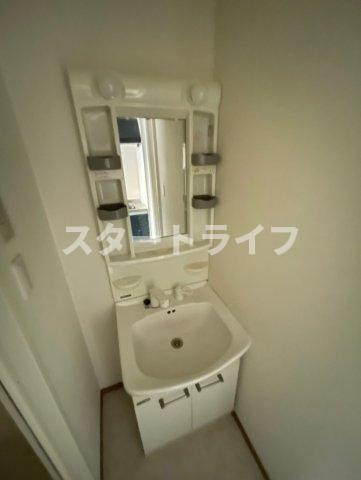 大阪市淀川区東三国３丁目の賃貸マンションの洗面所