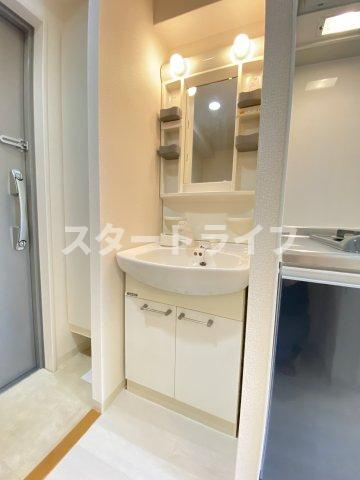 大阪市淀川区東三国３丁目の賃貸マンションの洗面所