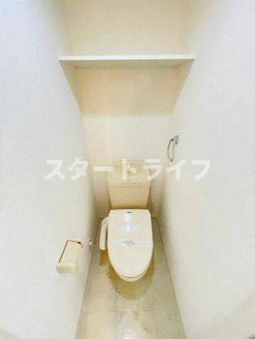 大阪市淀川区東三国３丁目の賃貸マンションのトイレ