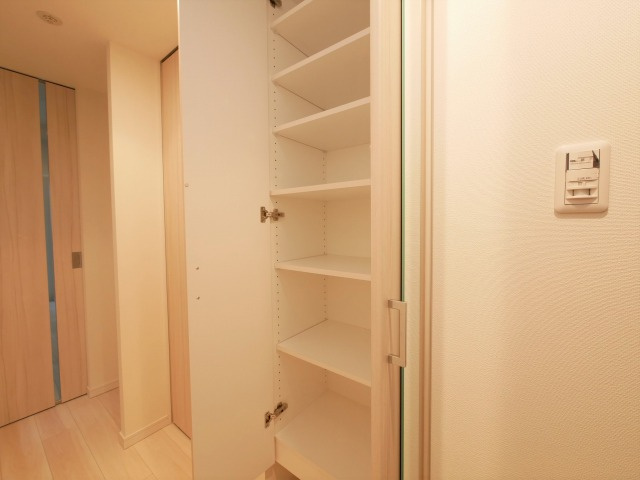S-RESIDENCE南堀江の収納