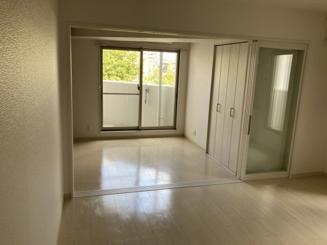 アミル9の洋室