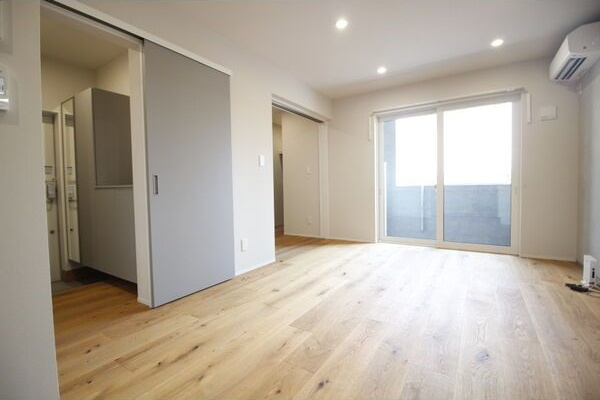 WELLNEST　ROOM　名駅南　B棟の居間・リビング