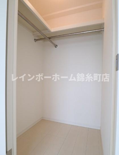 江戸川区松島２丁目の賃貸マンションの収納