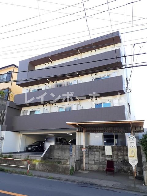 プレジールの外観