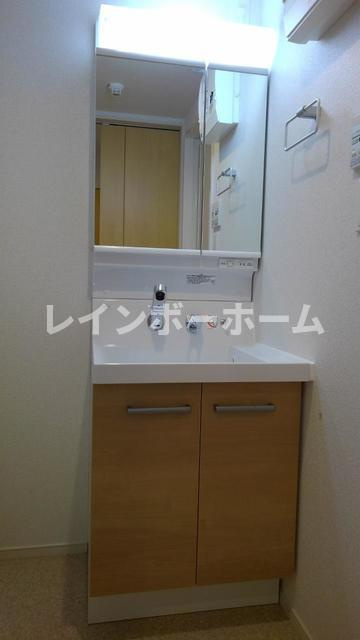 プレジールの独立洗面台