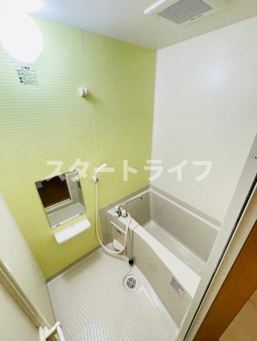 大阪市淀川区西三国３丁目の賃貸マンションの浴室
