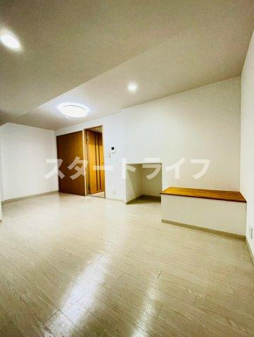 大阪市淀川区西三国３丁目の賃貸マンションの寝室