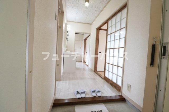萩原コーポの玄関