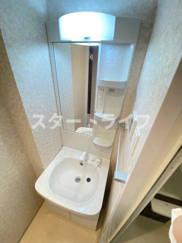 大阪市淀川区木川西２丁目の賃貸マンションの洗面所