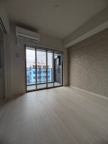 福岡市南区塩原４丁目の賃貸マンションの居間・リビング