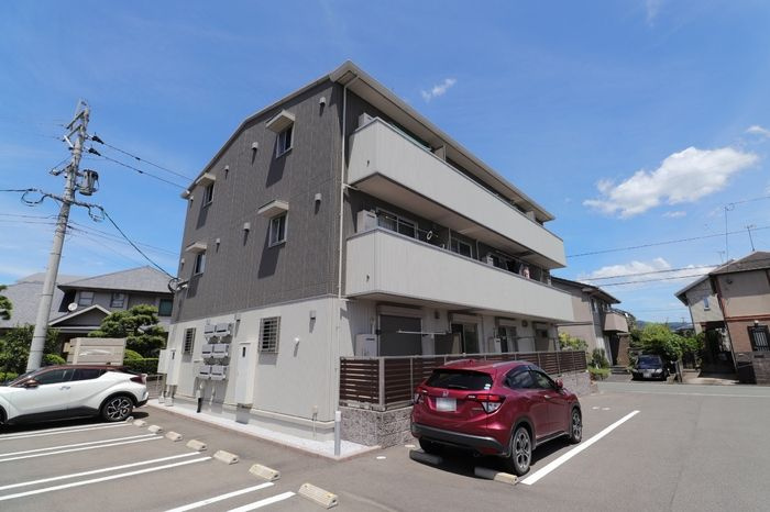 フロレゾン　A棟の外観