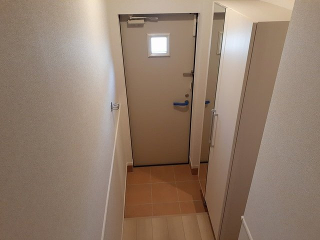 コッツ　ウォルズ　ガーデンの玄関