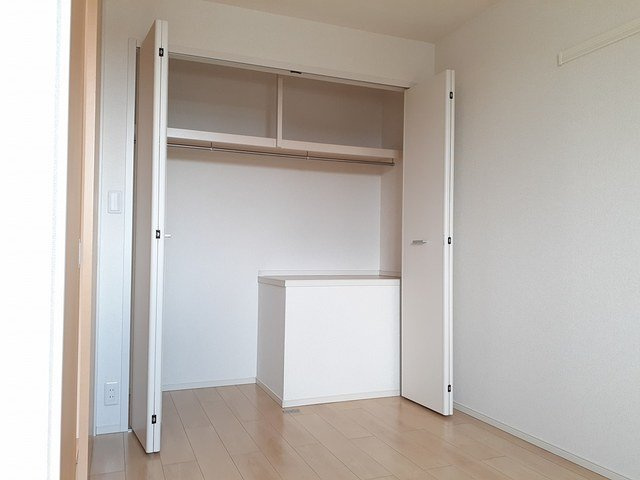 パインズ　グレイスⅠの収納