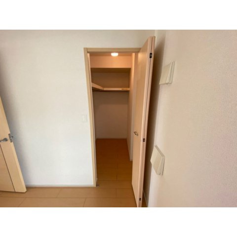 ビバリーヒルズT&Yの内装