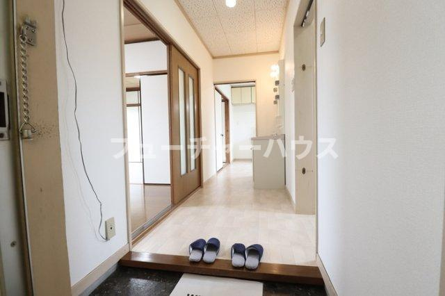 萩原コーポの玄関