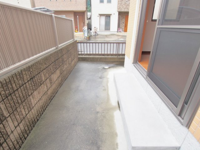 クレール大町東の庭