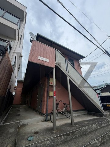 メイプルロードの外観