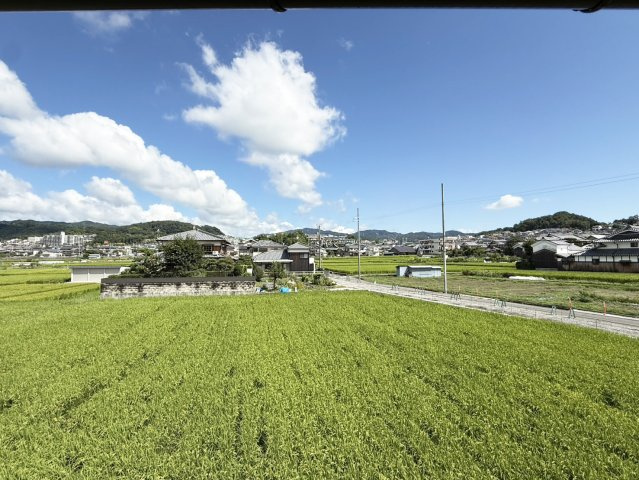 高槻市宮之川原元町戸建の展望|２階バルコニーからの北側の眺望です。（２０２６年９月現在）