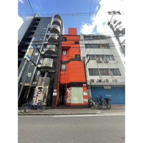 大阪市中央区西心斎橋２丁目の店舗一部
