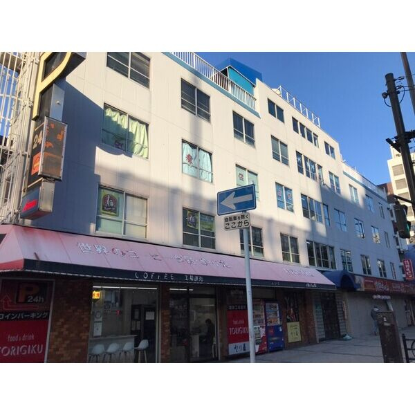 大阪市中央区日本橋１丁目の店舗事務所