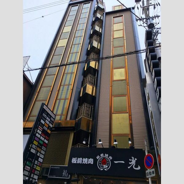 大阪市中央区千日前２丁目の店舗事務所