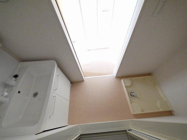 ベルオーブⅨの居間・リビング|こちらの居間で趣味の時間をお楽しみください