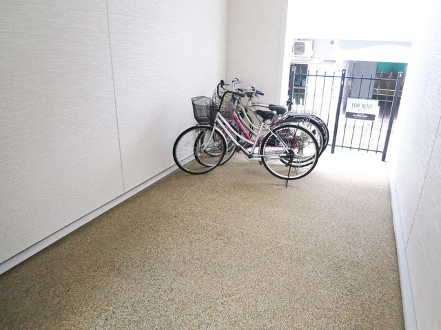 Ｍｙ　Ｓｔｙｌｅ　ＫＯＩＷＡのその他共用部分|駐輪スペースはこちら