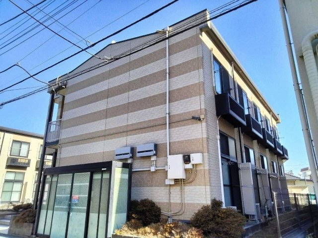 レオパレスウエスト本郷Ⅰの外観